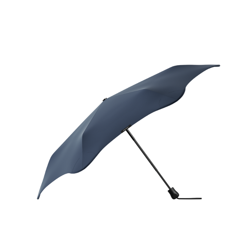 Blunt Neo Umbrella in midnight navy