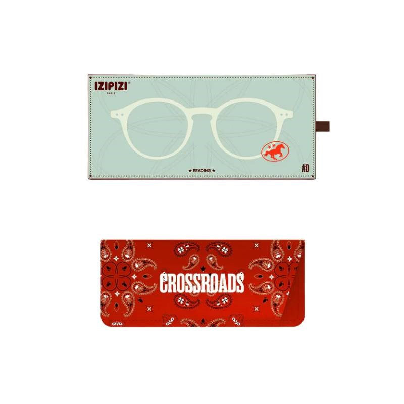 Reading Glasses Collection D Crossroads, in green fields