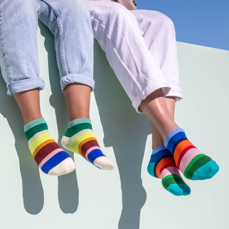 Sneaker Socks Box 11, set of 3 in festival stripe, size 41- 46