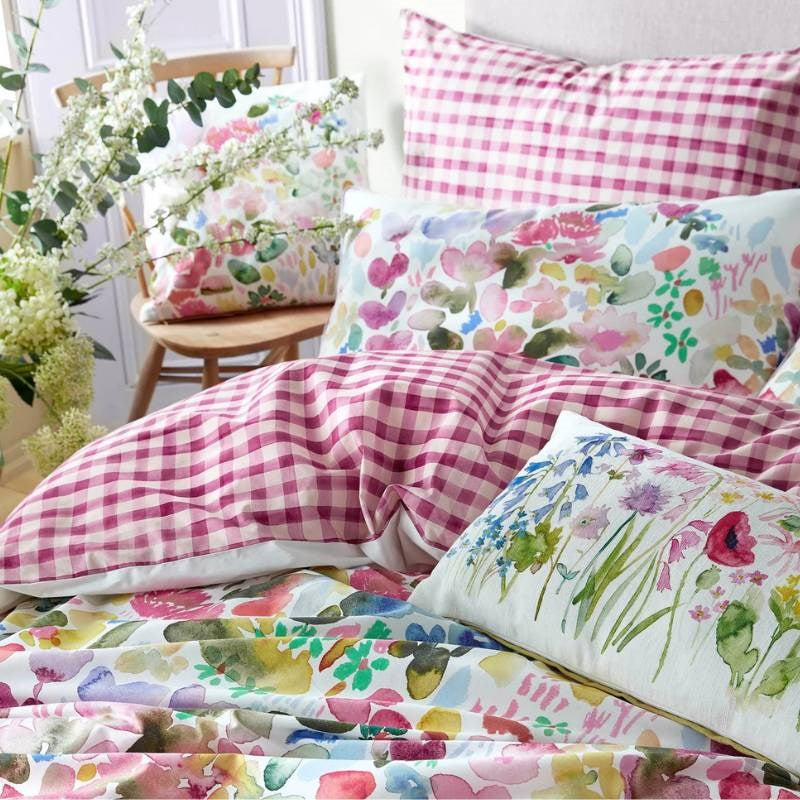 Flora Bedding Set in cerise