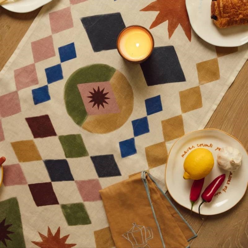 Good Linen Table Runner