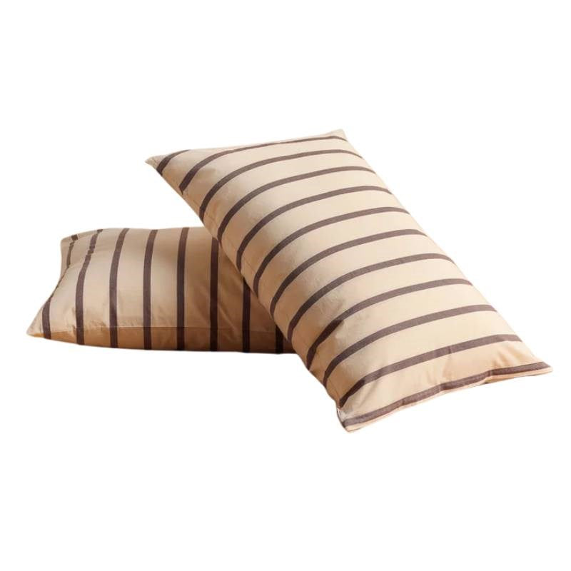 Pillowcase Pair in raisin