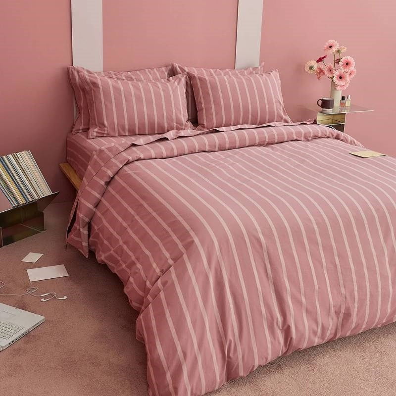 Fitted Sheet in dusty pink