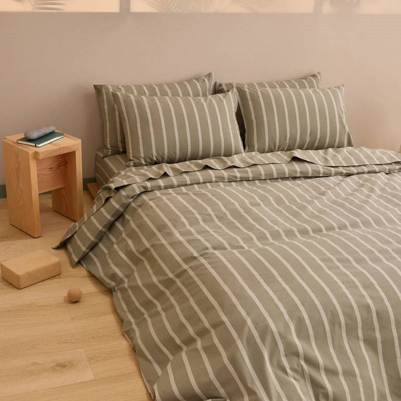 Fitted Sheet in sage stone