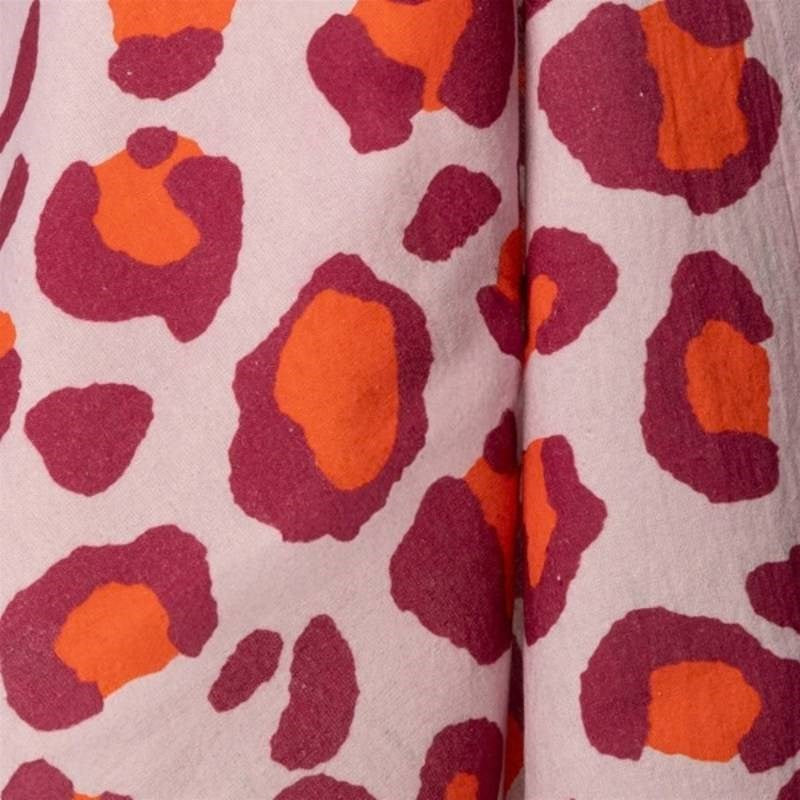 Leopard Tea Towel 50x70cm in violet, red