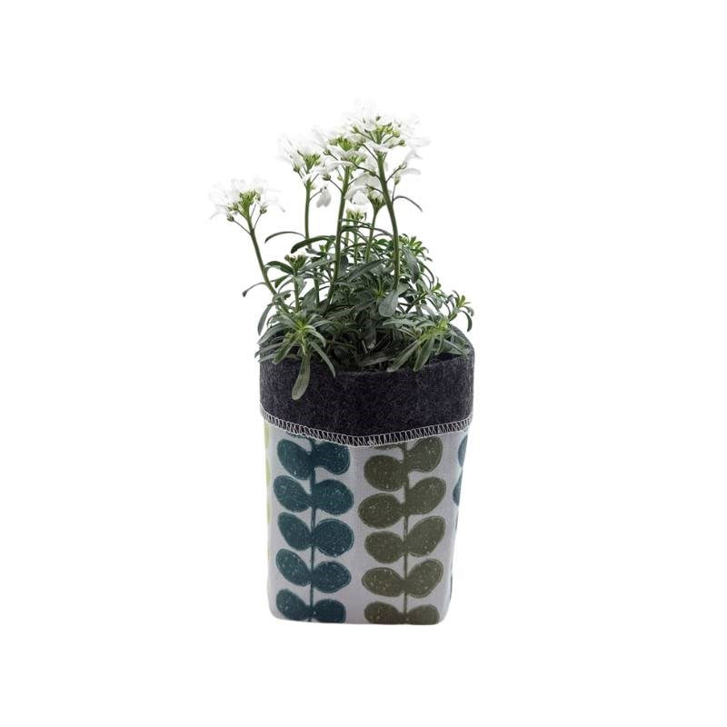 Small Eco Plant Cosy in Tarawera Fern, light blue with dark grey felt