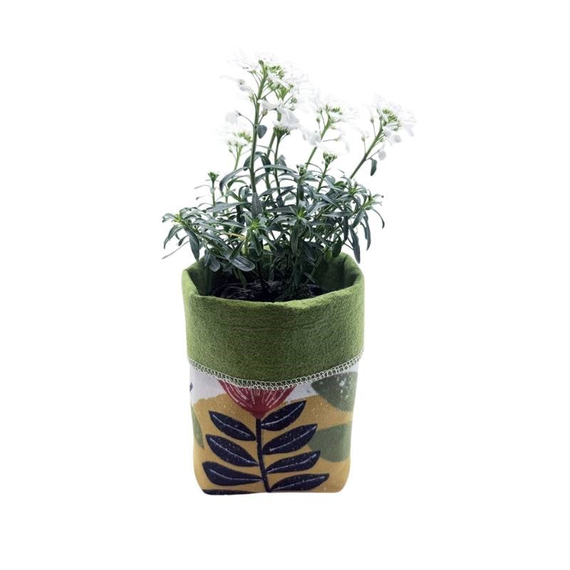 Small Eco Plant Cosy in Pohutukawa, with olive felt
