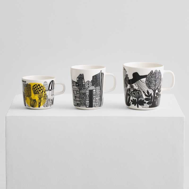 Siirtolapuutarha 250ml Mug in Black with Orange Spot