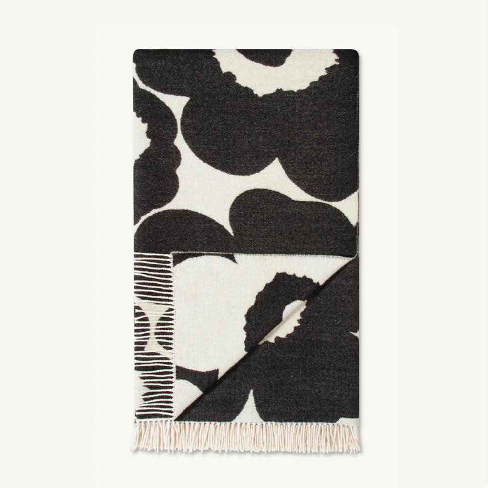 Unikko Blanket 130x180cm in white, black