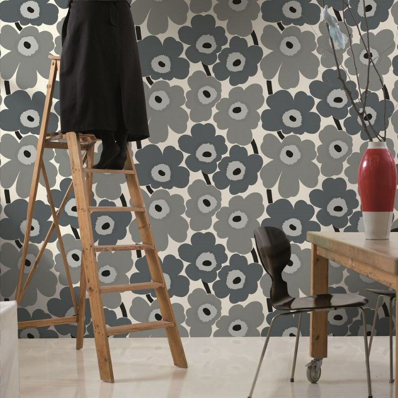 Unikko Wallpaper in greys