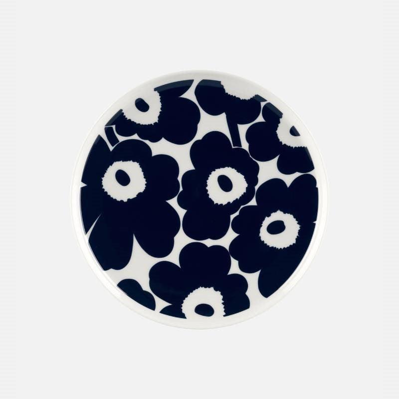Unikko Plate 25cm in white, dark blue - Bolt of Cloth - Marimekko