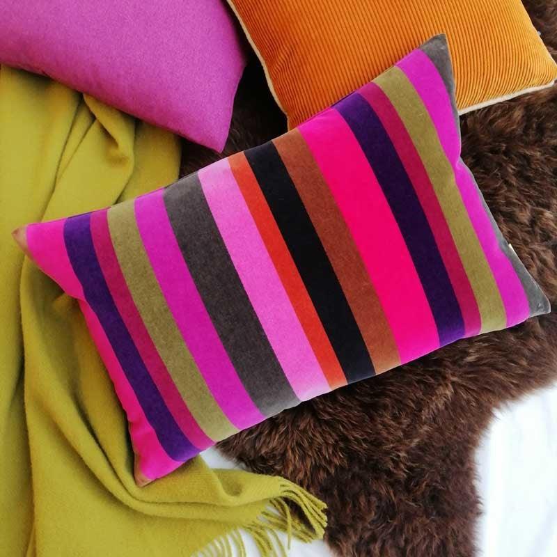 Varese Lambusa Cushion Cover 60x40cm in berry - Bolt of Cloth - Designers Guild